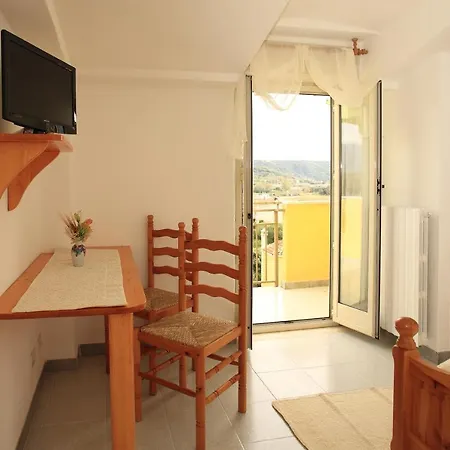 Dori D'oro 3*